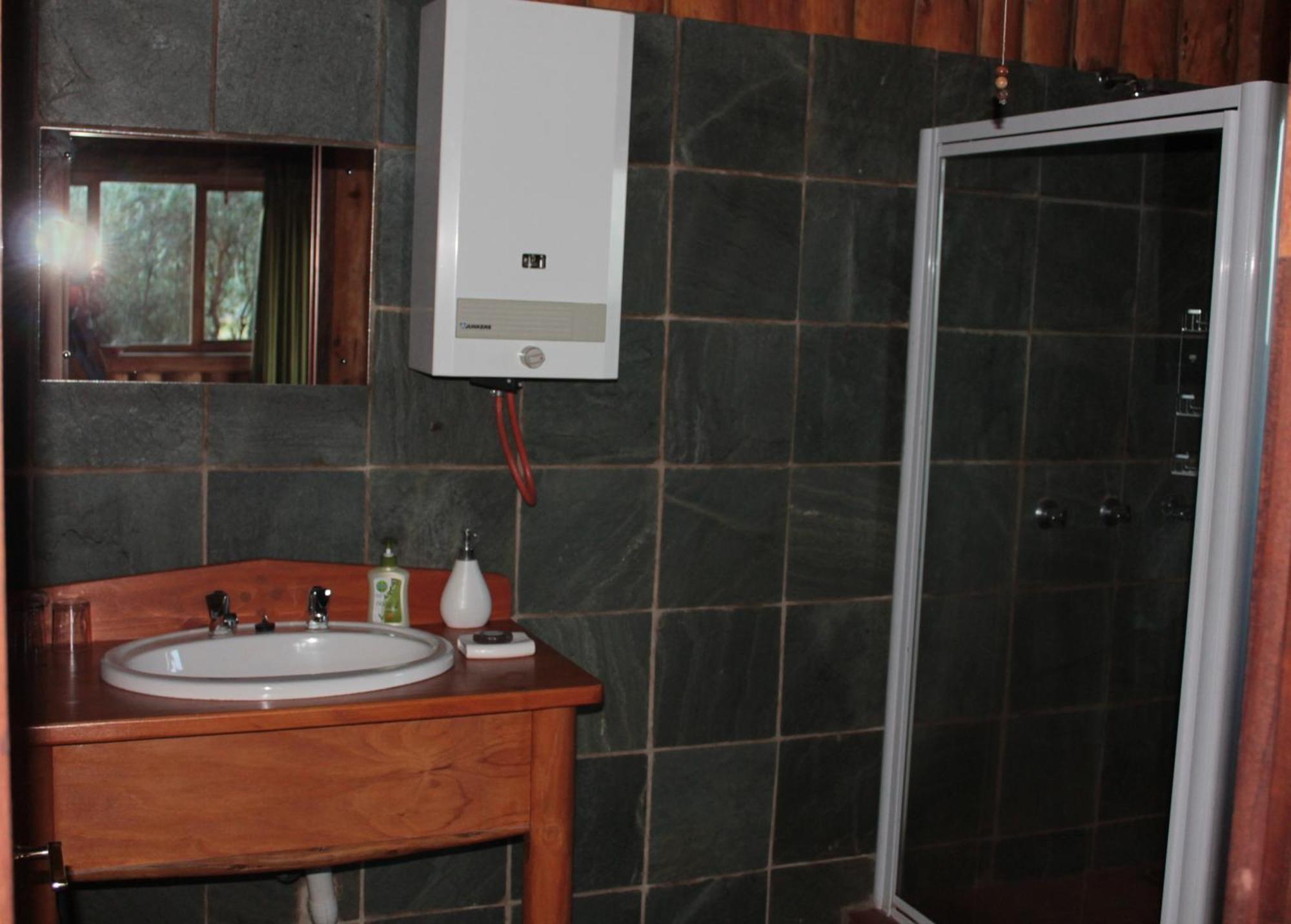 Greenfire Drakensberg Lodge Bonjaneni Quarto foto