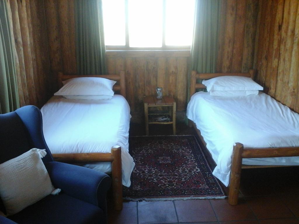 Greenfire Drakensberg Lodge Bonjaneni Quarto foto